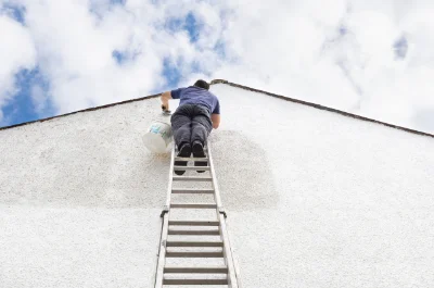 Peinture extérieure à Sainte-Radegonde — façades et ravalement